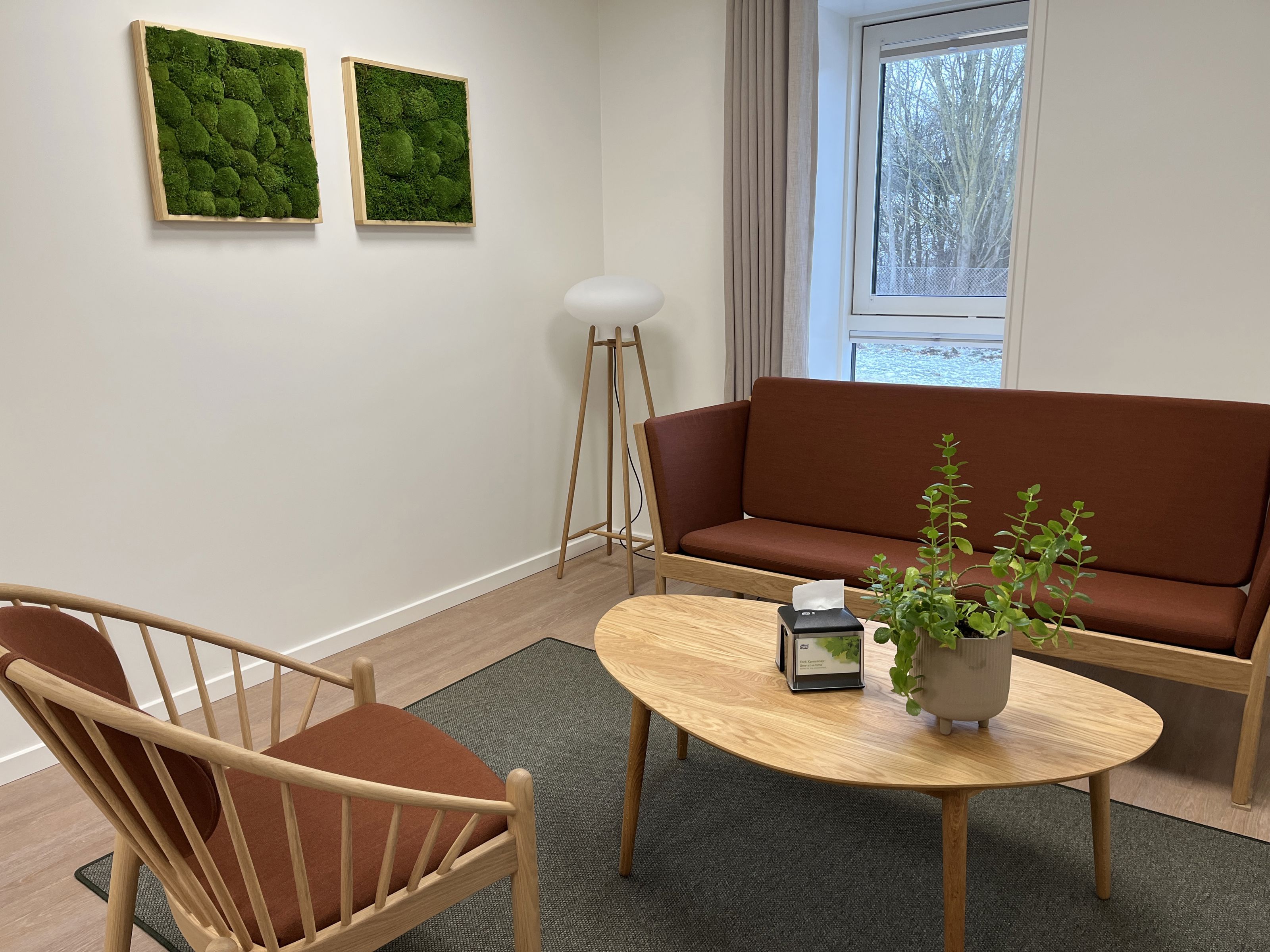 Sofa og stol på Bakken