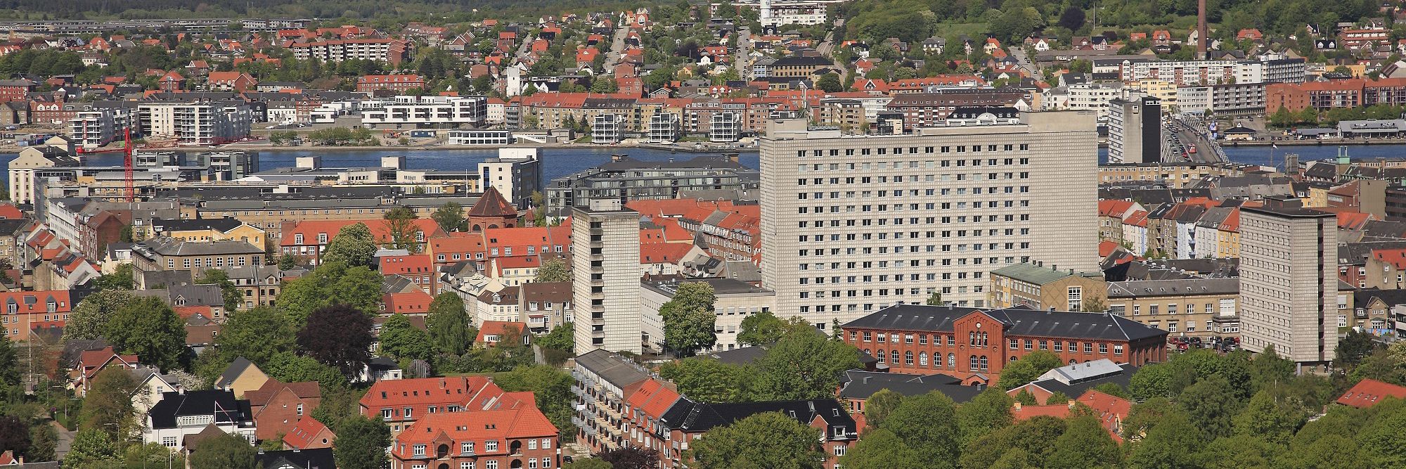Aalborg by set fra fugleperspektiv