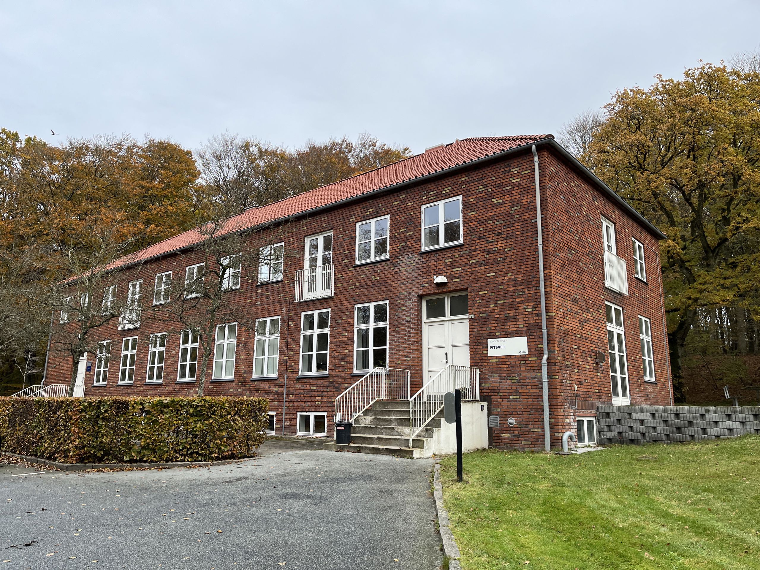Facaden på Pitsvej