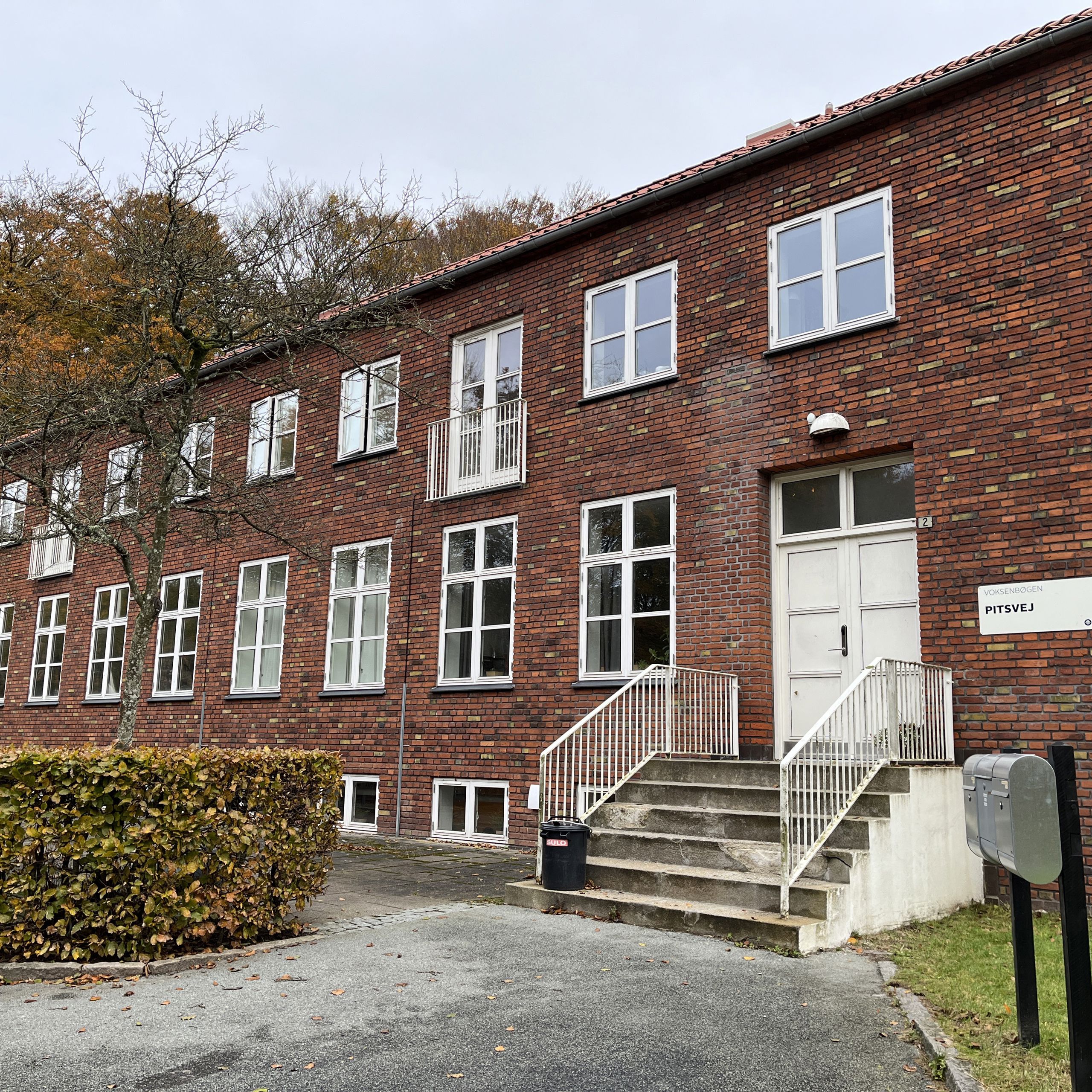 Facaden på Pitsvej