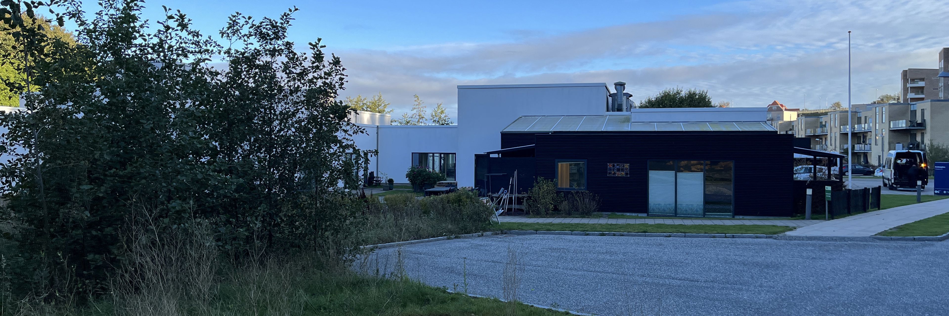 Hviddalens boliger set udefra