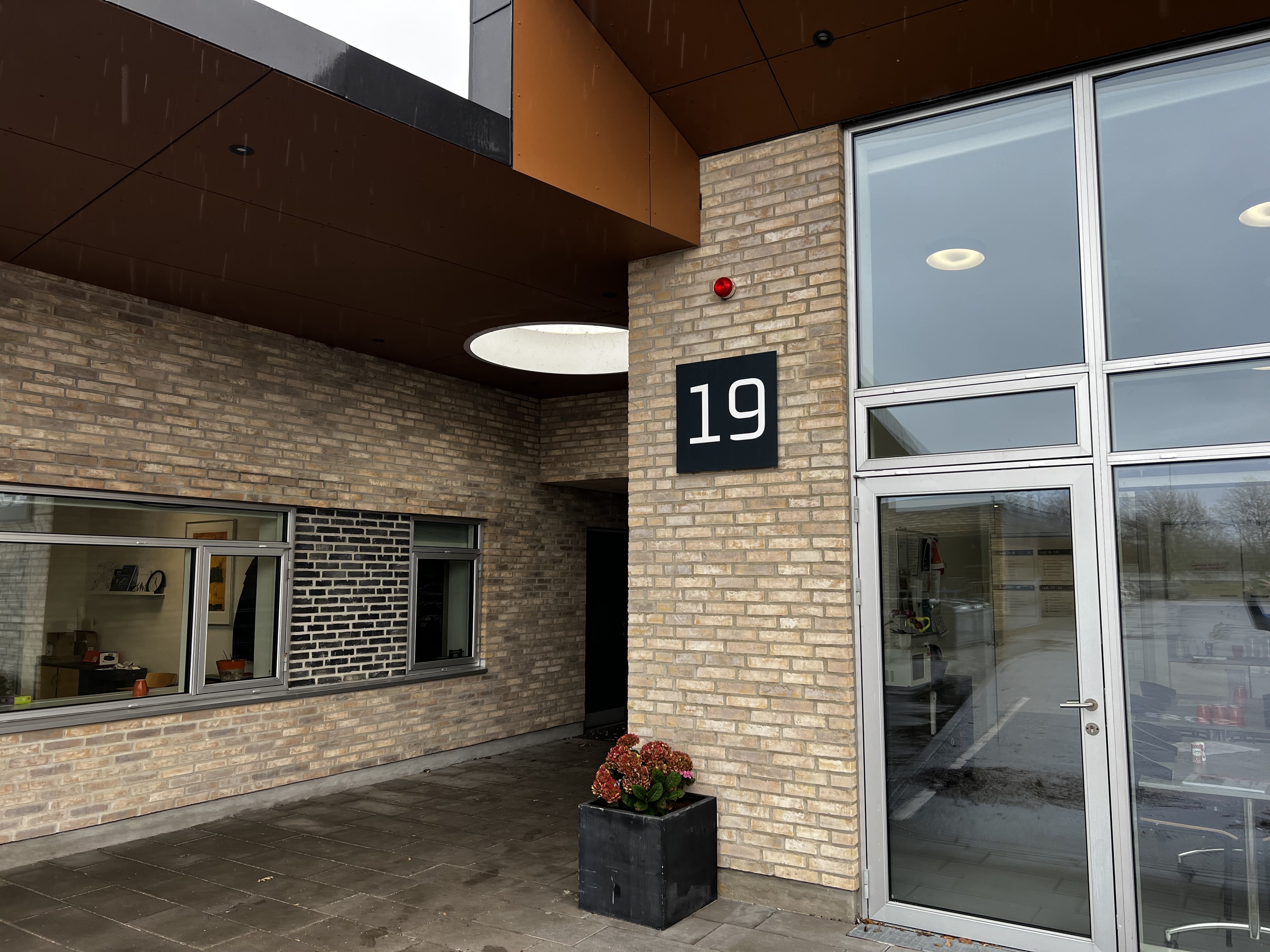 Ungdomshøjskolen indgang