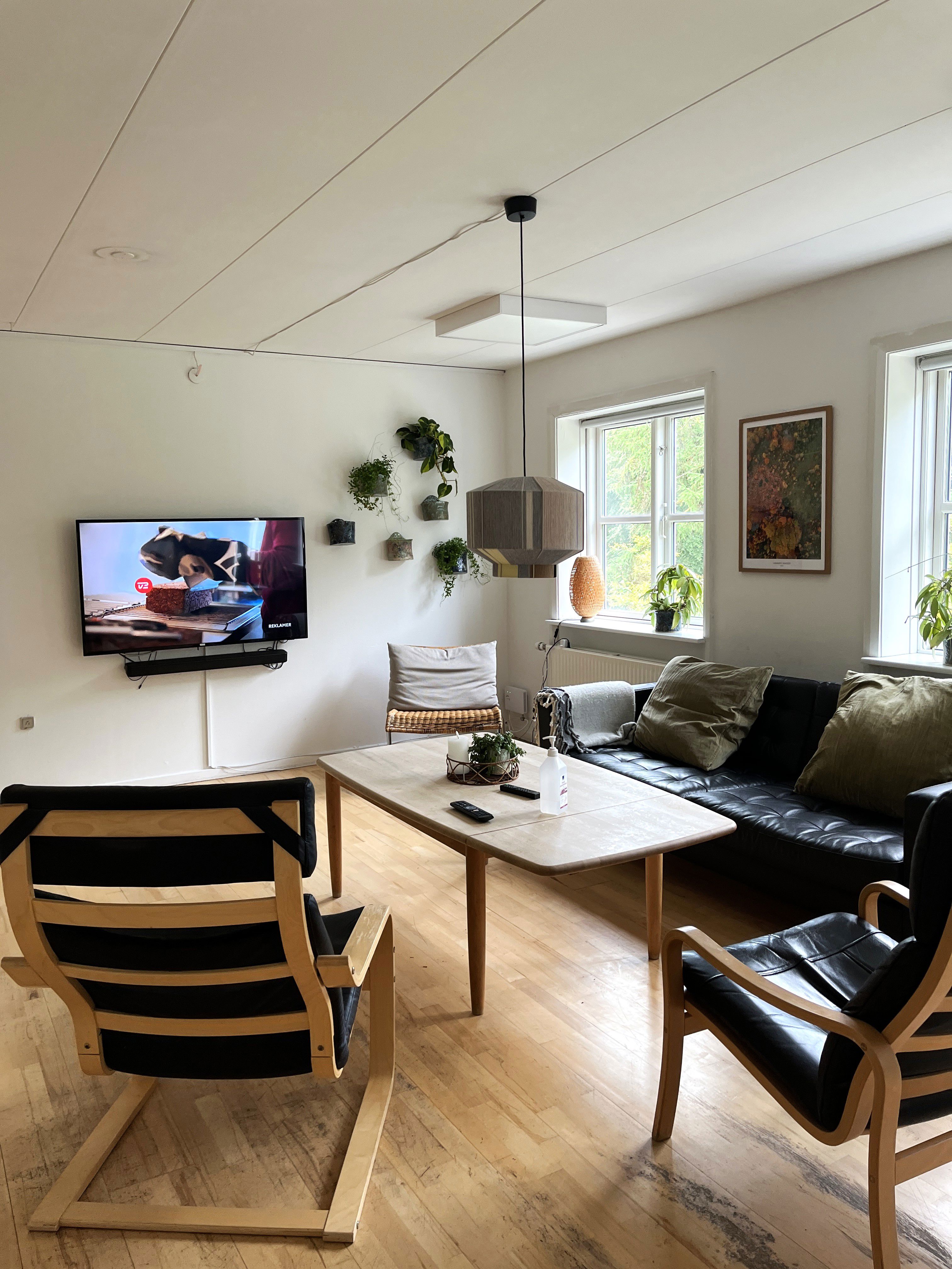 Pitsvej Sofagruppe Med Tv