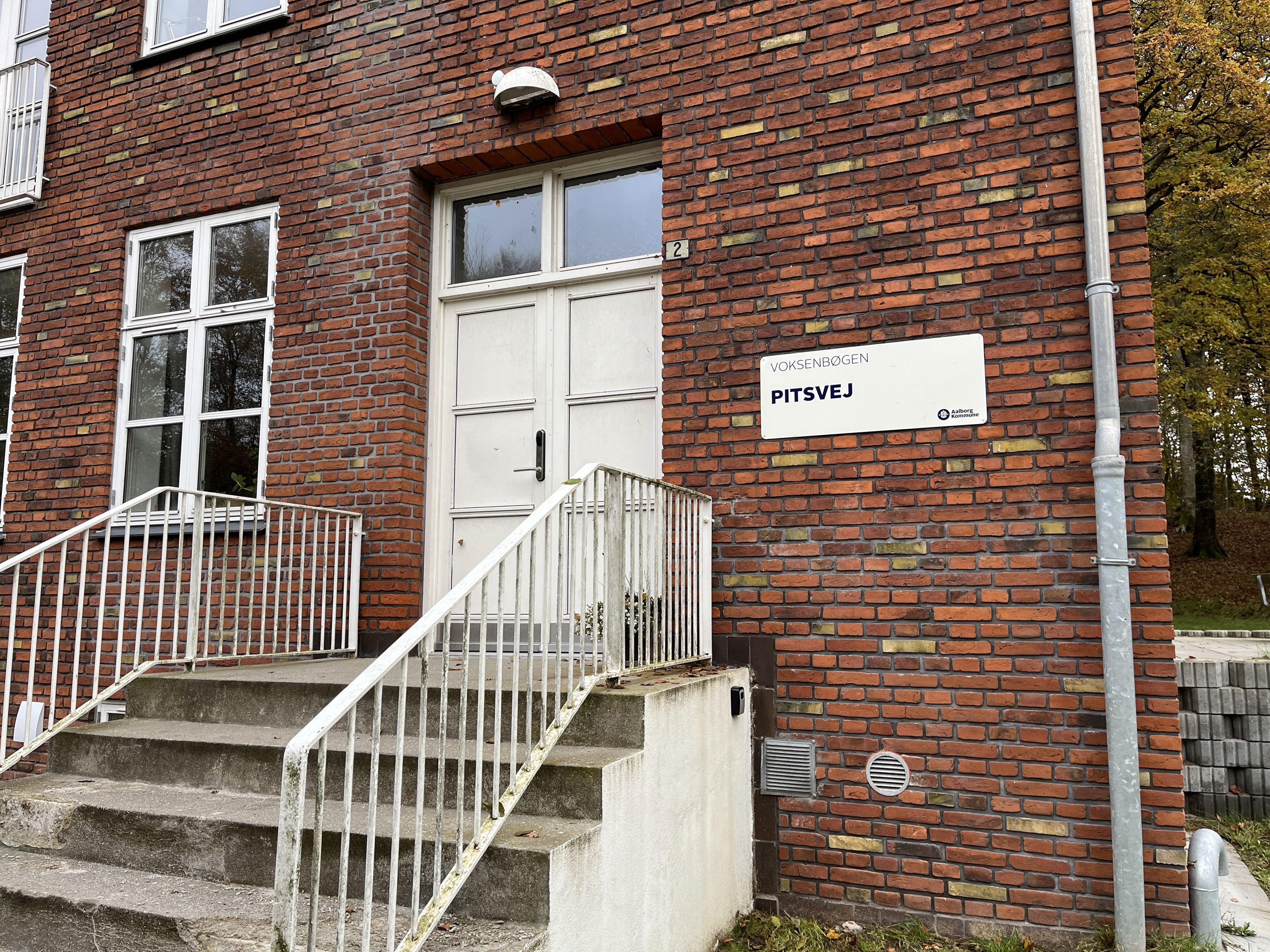 Facaden på Pitsvej